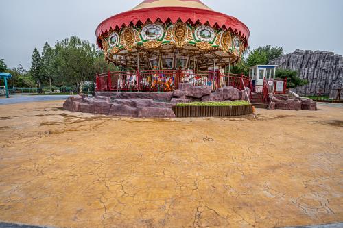 游乐场水泥路面印花